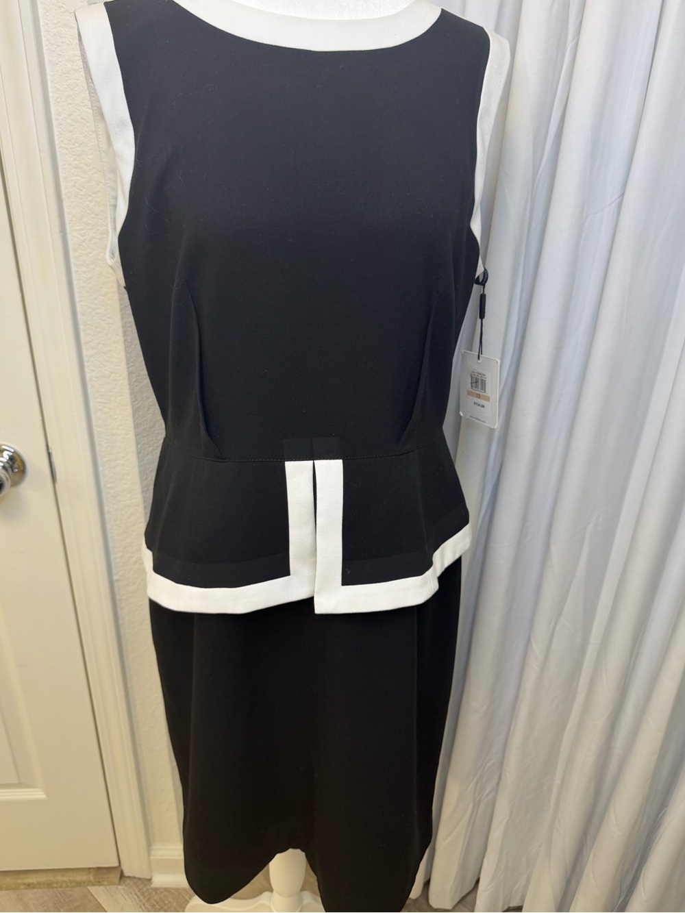 Calvin Klein Colorblock Peplum Dress 12 Black White Sleeveless Scuba Sheath NWT